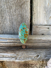 Load image into Gallery viewer, Number 8 Turquoise Ring Size 7 R0290