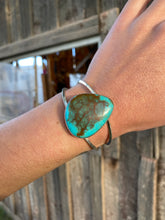 Load image into Gallery viewer, Tyrone Turquoise Cuff C0403