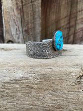 Load image into Gallery viewer, Turquoise Vintage Yei Cuff