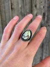 Load image into Gallery viewer, Aloe Variscite Ring Size 7 R0322