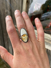 Load image into Gallery viewer, Chicken Track Ring Size 8 3/4 R0420