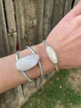 Load image into Gallery viewer, Pink Cuff C0409