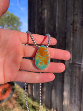 Load image into Gallery viewer, Royston Pendant P0662