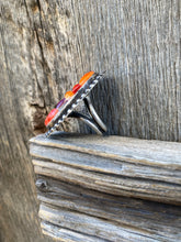 Load image into Gallery viewer, Orange Spiny Oyster Cobble Stone Ring Size 7 R0366