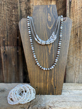 Load image into Gallery viewer, Silver and Pearl Necklace