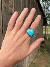 Load image into Gallery viewer, Kingman Turquoise Ring 9.5