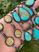 Load image into Gallery viewer, Tyrone Turquoise Lariat Necklace N0701