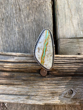 Load image into Gallery viewer, Royston Ribbon Ring Size 8 R0463
