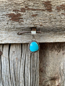 Turquoise Pendant P0663