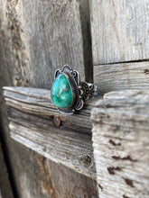 Load image into Gallery viewer, Vintage Ring Size 8