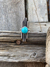 Load image into Gallery viewer, Kingman Turquoise Ring Size 5 3/4