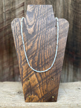 Load image into Gallery viewer, Mother of Pearl Necklace N0668