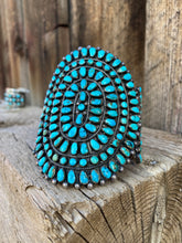 Load image into Gallery viewer, Vintage Cluster Cuff C0423