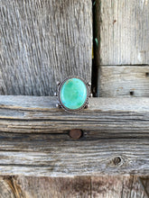 Load image into Gallery viewer, Vintage Turquoise Ring Size 5.5 R0405