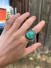 Load image into Gallery viewer, Vintage Ring Size 8