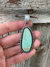 Load image into Gallery viewer, Carico Lake Pendant