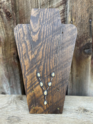 Elk Ivory Necklace N0636