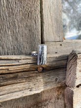 Load image into Gallery viewer, White Buffalo Ring Size 8.5 R0489