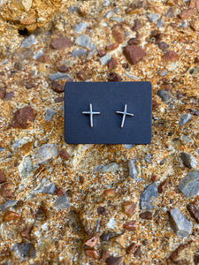 Small Cross Earrings E0085