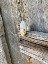 Load image into Gallery viewer, Chicken Track Ring Size 7 R0493
