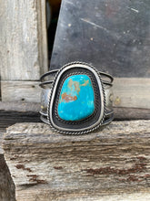 Load image into Gallery viewer, Royston Cuff C0360