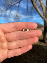 Load image into Gallery viewer, Smoky Quartz Earrings E0299