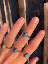 Load image into Gallery viewer, Dainty Turquoise Ring R0406