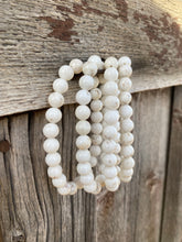 Load image into Gallery viewer, Magnesite GLOSSY Stretch Bracelet C0442