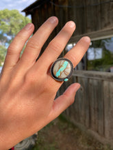 Load image into Gallery viewer, Royston Ribbon Ring Size 9 R0434