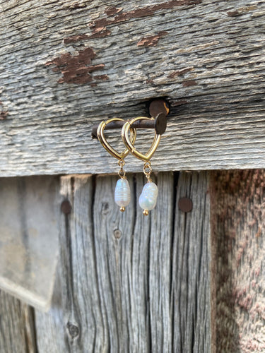 Gold Huggie Pearl Earring E0225