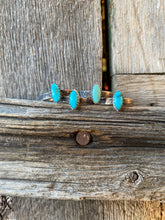 Load image into Gallery viewer, Dainty Turquoise Ring R0406
