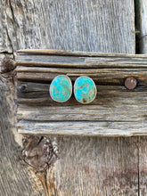 Load image into Gallery viewer, Turquoise Earrings E0332