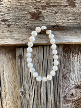 Load image into Gallery viewer, Magnesite GLOSSY Stretch Bracelet C0442