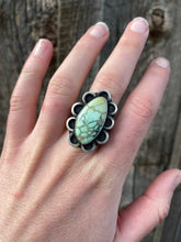 Load image into Gallery viewer, Nautilus Variscite Ring Size 8 R0414