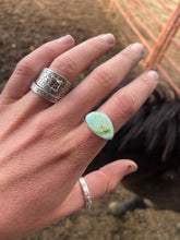 Load image into Gallery viewer, Carico Lake Turquoise Ring Size 9 R0496