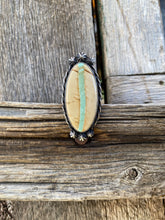 Load image into Gallery viewer, Australian Variscite Ring Size 7.5