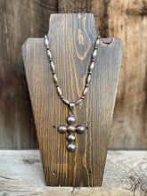 Load image into Gallery viewer, Cross Pendant P0667
