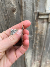 Load image into Gallery viewer, Sterling Silver Vintage Concho Earrings E0290