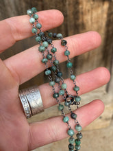 Load image into Gallery viewer, Emerald Green Oxidized Chain N0731