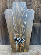 Load image into Gallery viewer, Delicate Cross Necklace N0493