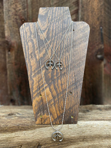 Naja Pendant Necklace N0659