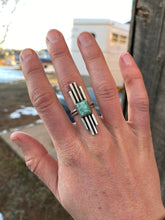 Load image into Gallery viewer, Zia Ring Size 7.5 R0375